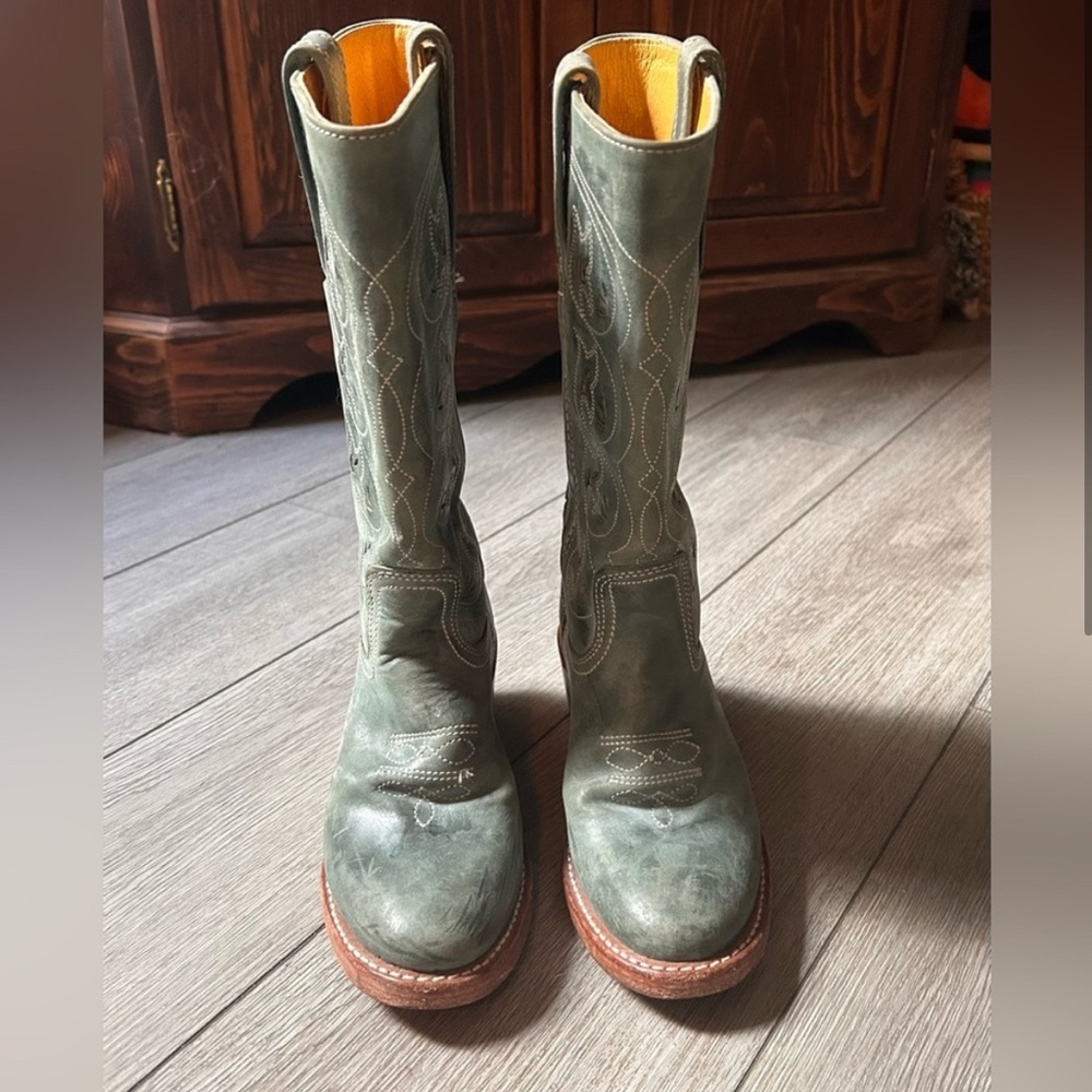 Vintage Frye Leather Boots - Picture 3 of 7